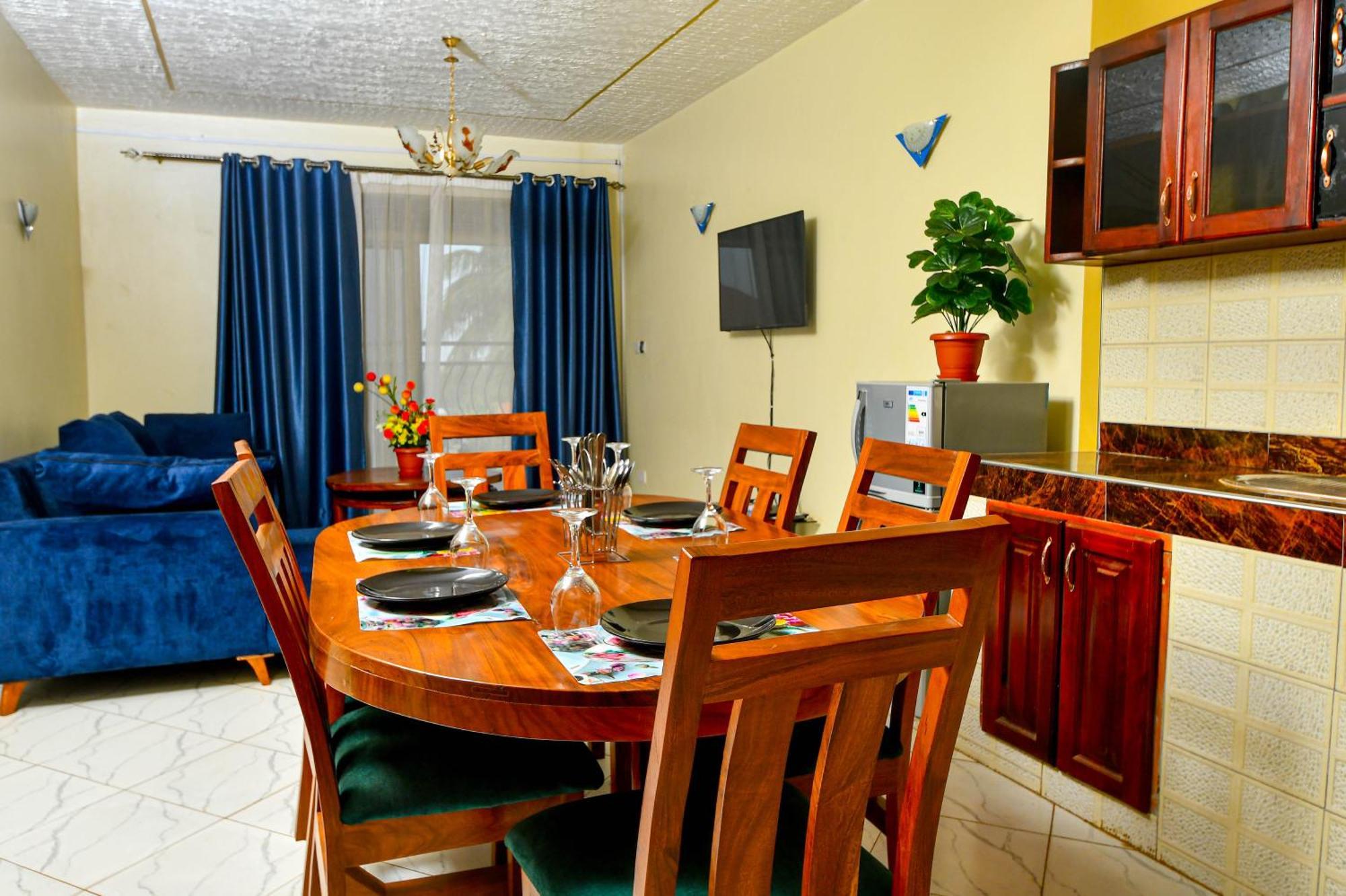 Peace Of Mind Suites Entebbe Luaran gambar